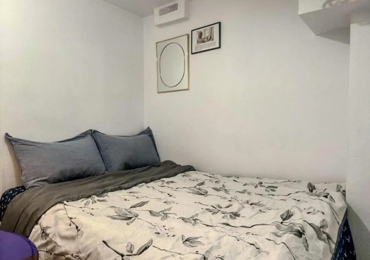 מונטריאול Independent Private Suite, Free Parking And High-Speed Wi-Fi 0*,